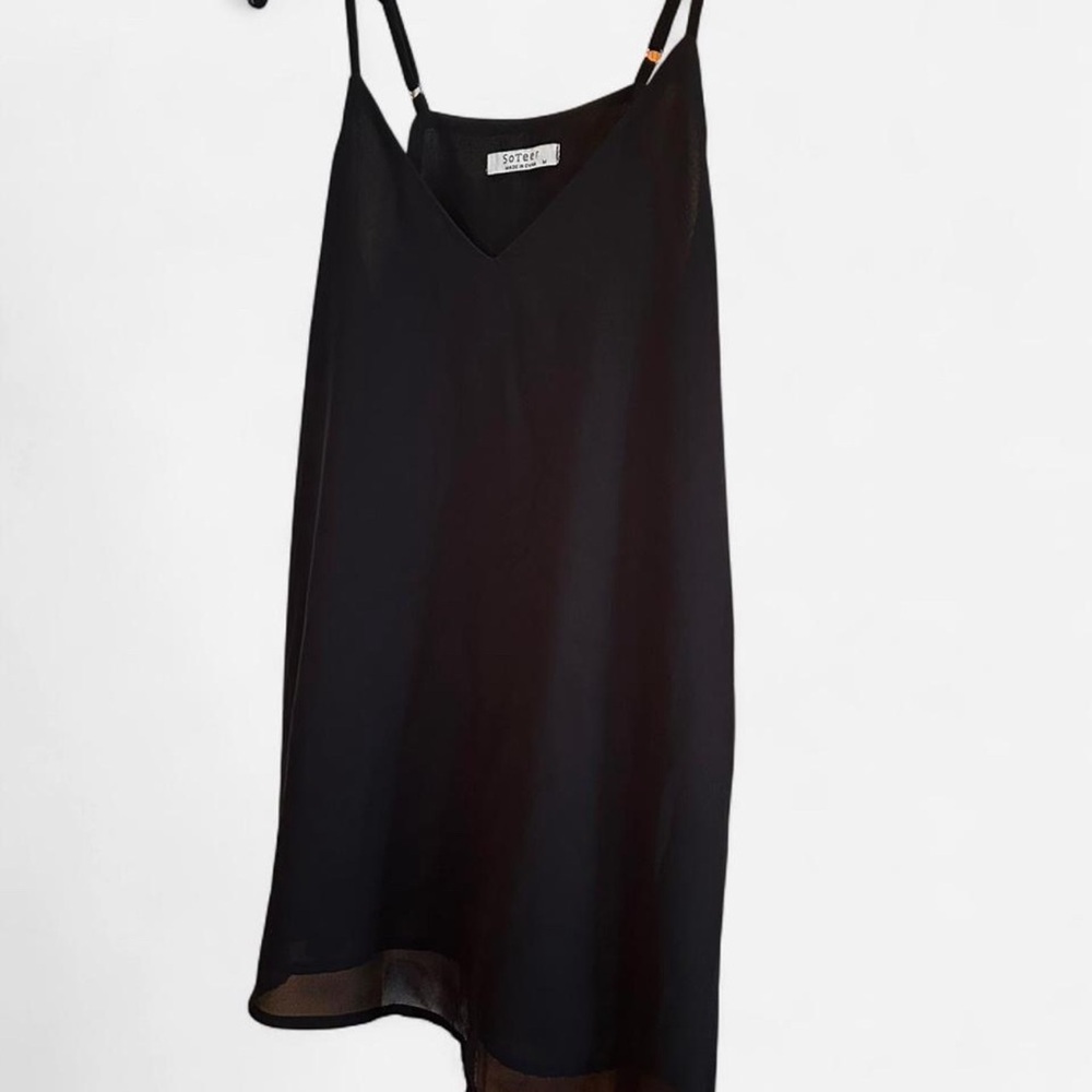 Black Sleeveless V-Neck Tank Cami Top Double Layer size Medium Womens - Picture 3 of 5